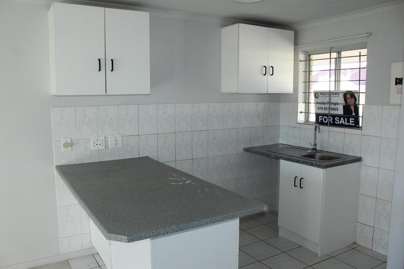 2 Bedroom Property for Sale in Churchill Estate Western Cape